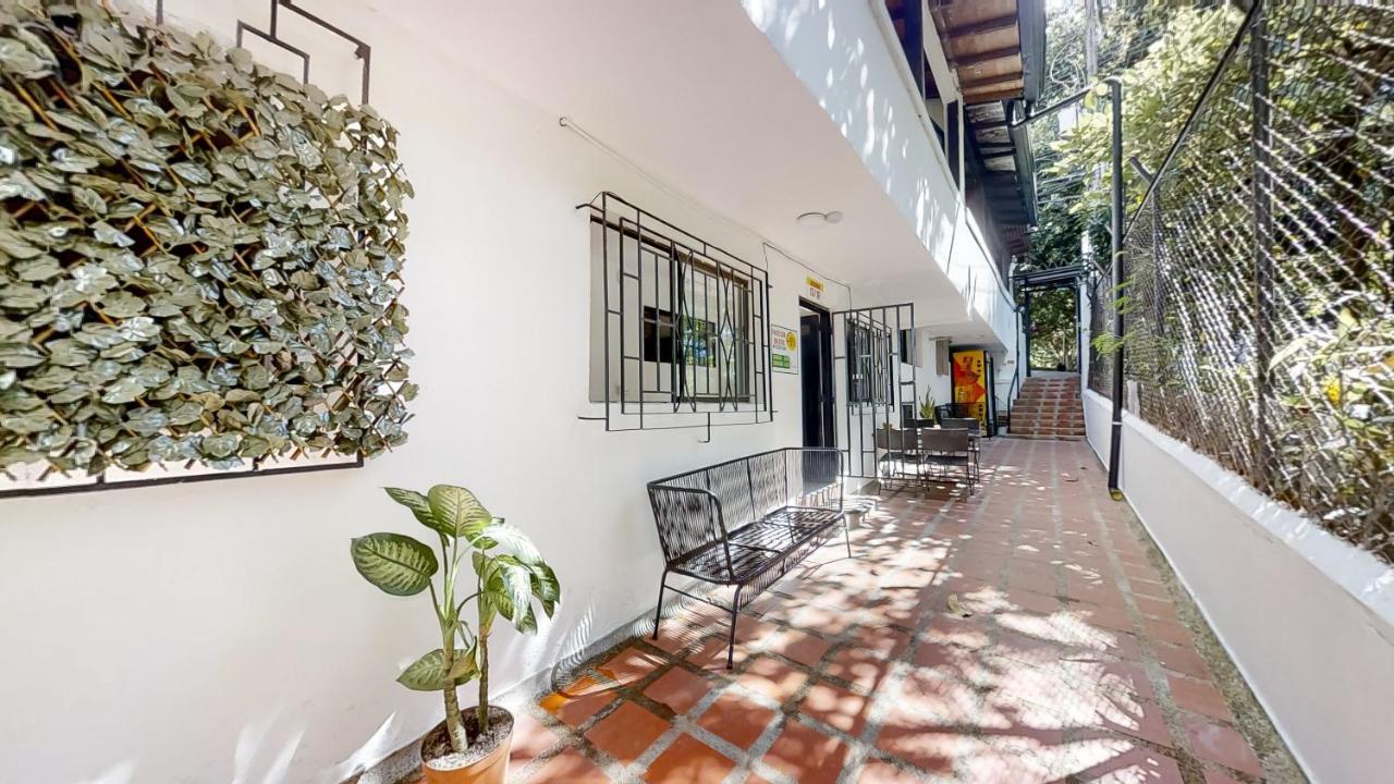 Providencia Hostel Habitaciones Medellin Bagian luar foto